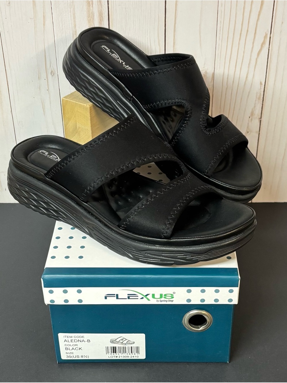 Spring Step Flexus Black Dual-Strap Slide Sandals 8.5 NIB